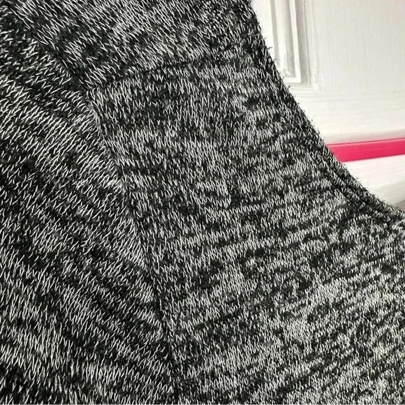 Kersh T-Shirt Cropped  Marled Black & White Size Small - Picture 2 of 16